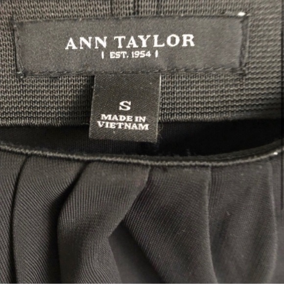 Ann Taylor Black Midi Skirt Size Small - Picture 2 of 5
